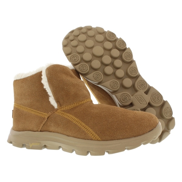 skechers on the go chugga suede ankle boot