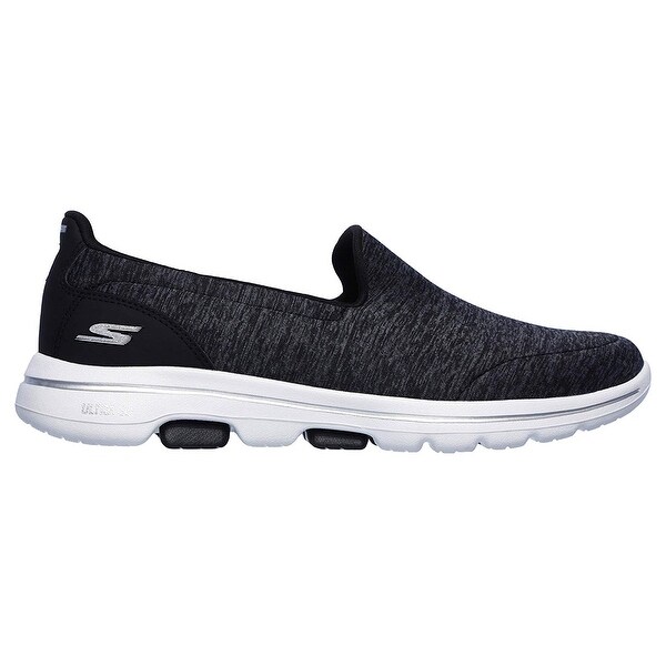 15903 skechers