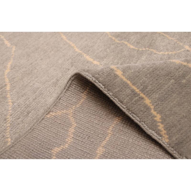 ECARPETGALLERY Hand-knotted Mystique Grey Wool Rug - 3'1 x 9'10