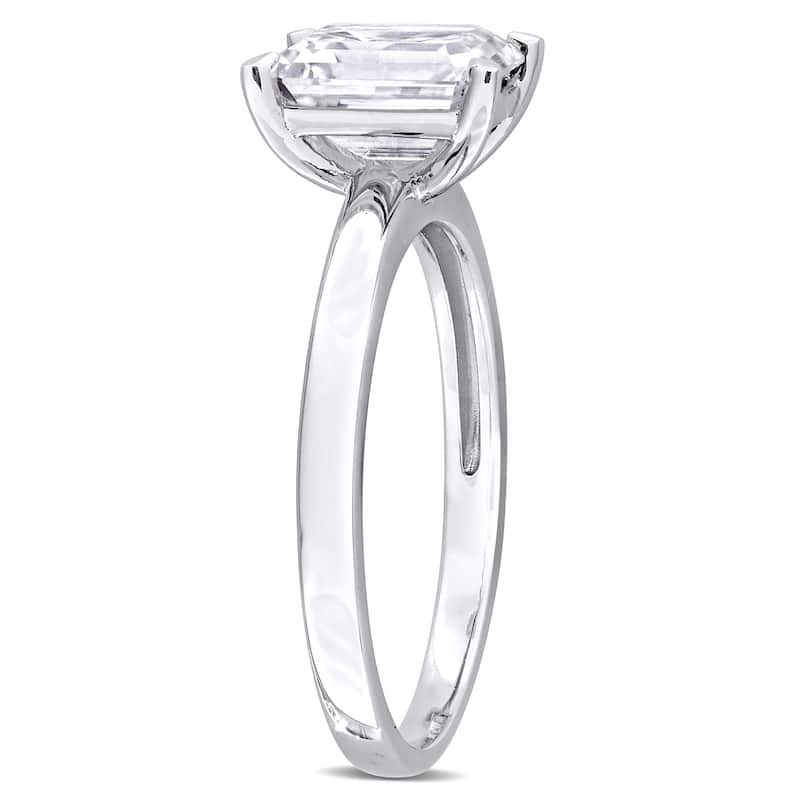 Miadora 1 3/4ct DEW Octagon-cut Created Moissanite Solitaire Ring in Sterling Silver