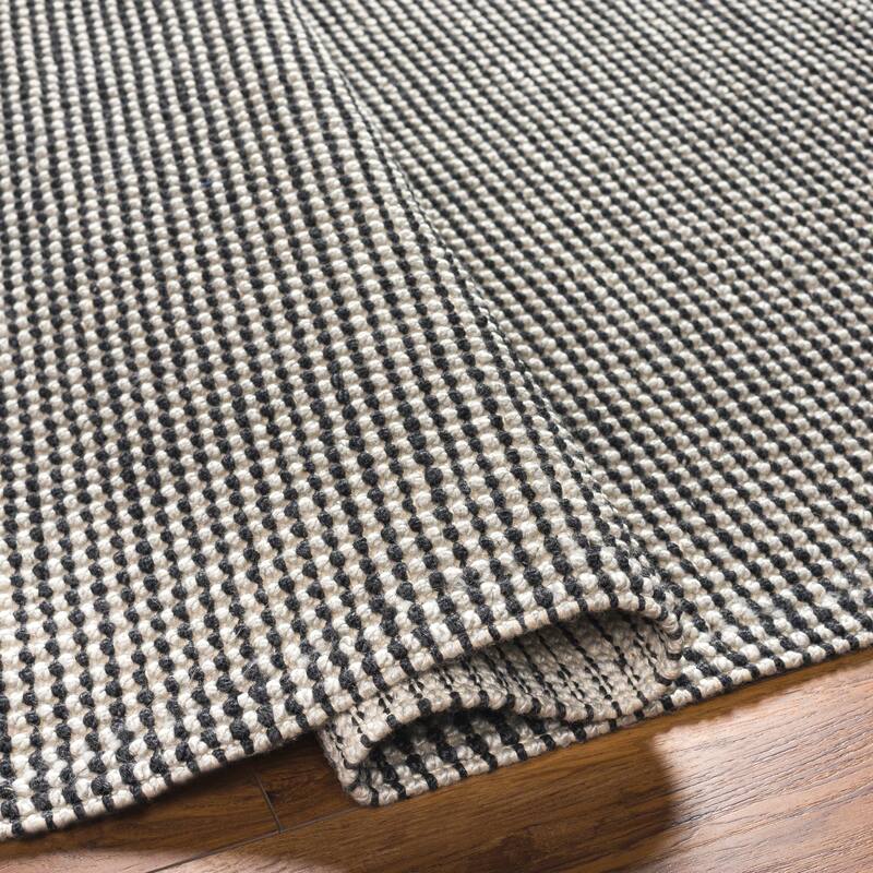 Beulah Handmade Indoor/ Outdoor Performance Area Rug