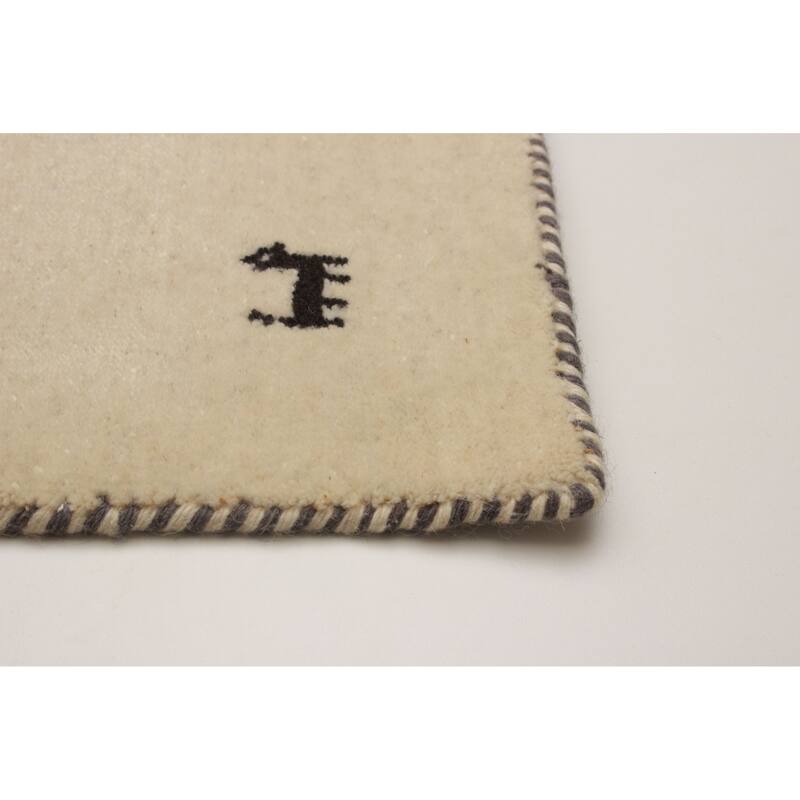 Kashkuli Gabbeh Cream Rug 1'11" x 5'10" - 1'11 x 5'10