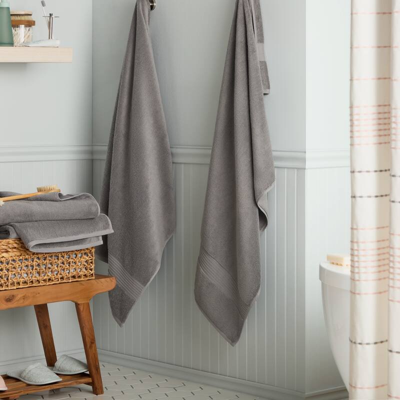 TOWN & COUNTRY EVERYDAY 4-Piece Solid Dobby Border Bath Towel Set - 30"x58"