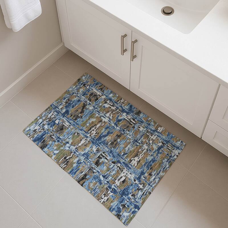 Machine Washable Indoor/ Outdoor Casual Fowler Chantille Rug