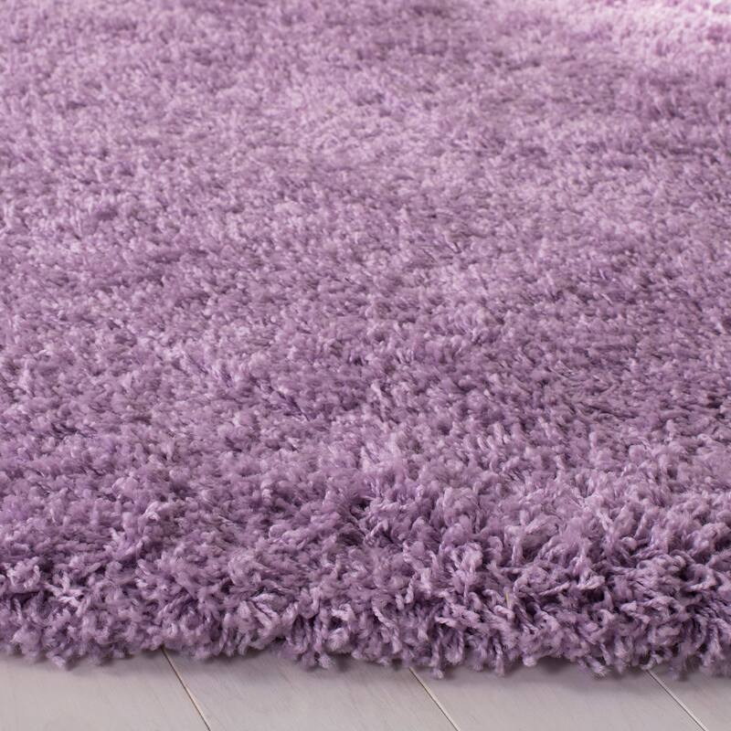 SAFAVIEH Laguna Shag Verdiana Solid Color 2-inch Thick Rug.