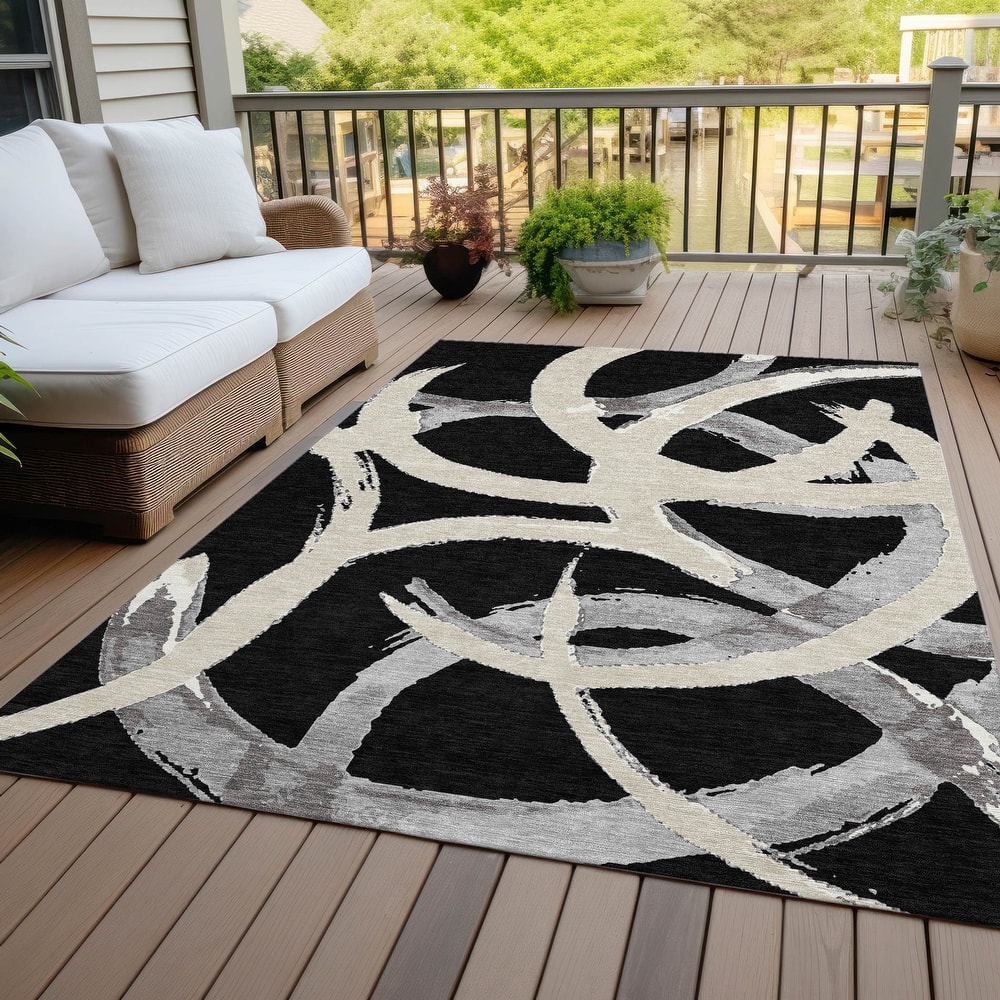 Machine Washable Indoor/ Outdoor Abstract Contemporary Chantille Rug