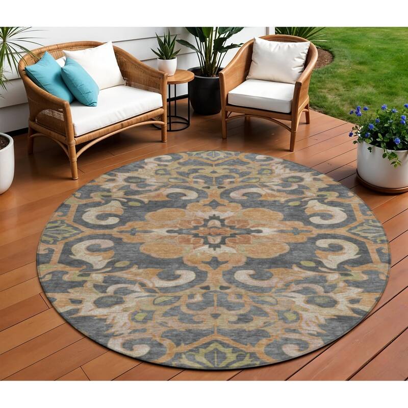 HomeRoots Damask Traditional Rectangle Outdoor Rug - 8' Round