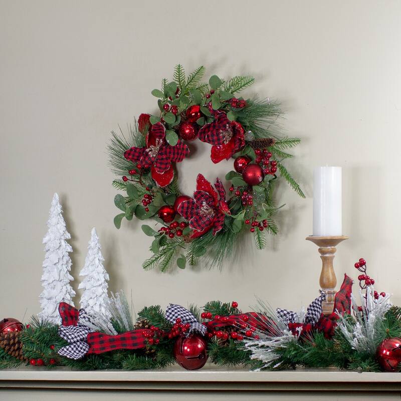 Magnolia and Red Berries Artificial Christmas Wreath - 22-Inch Unlit - 22"