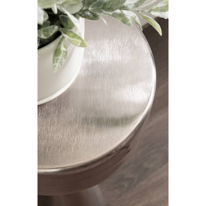 Kate and Laurel Solbrett Metal Table