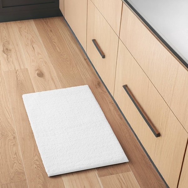 Madison Park Signature Marshmallow Bath Rug - 20 x 30 - White