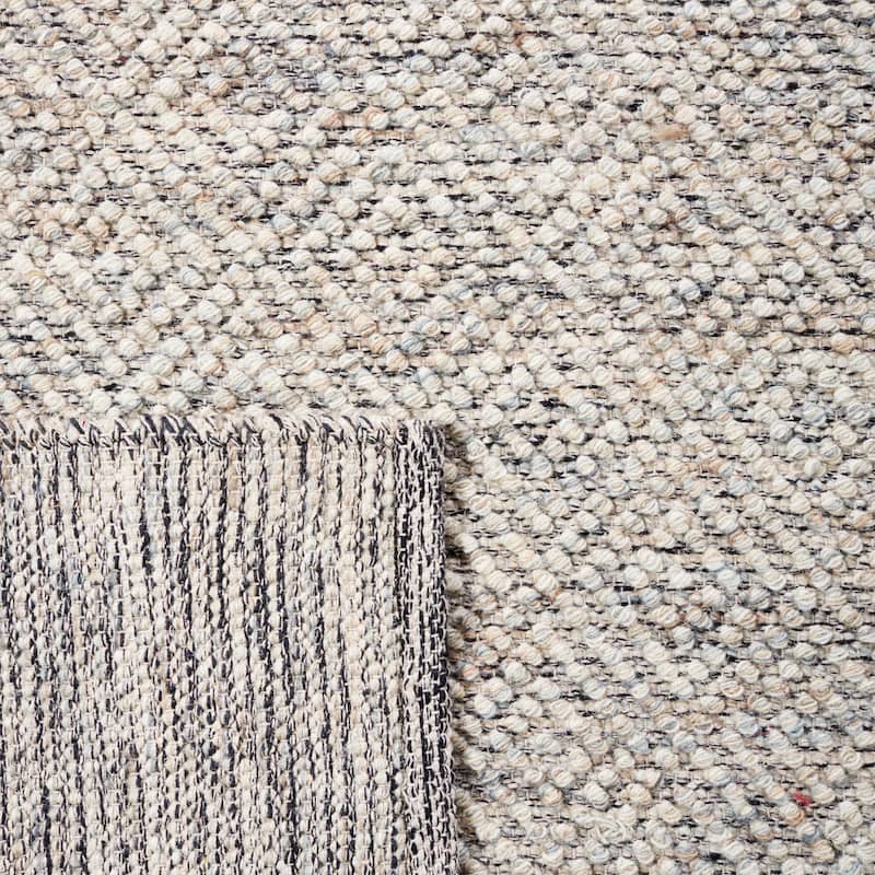 SAFAVIEH Natura Rimah Handmade Wool Area Rug