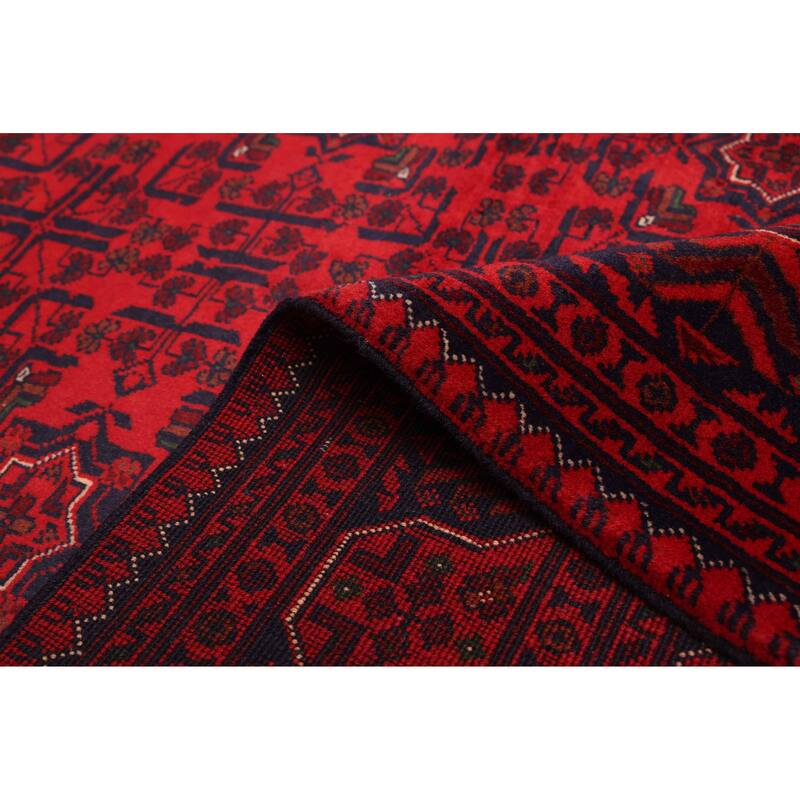 ECARPETGALLERY Hand-knotted Finest Khal Mohammadi Red Wool Rug - 4'2 x 5'10