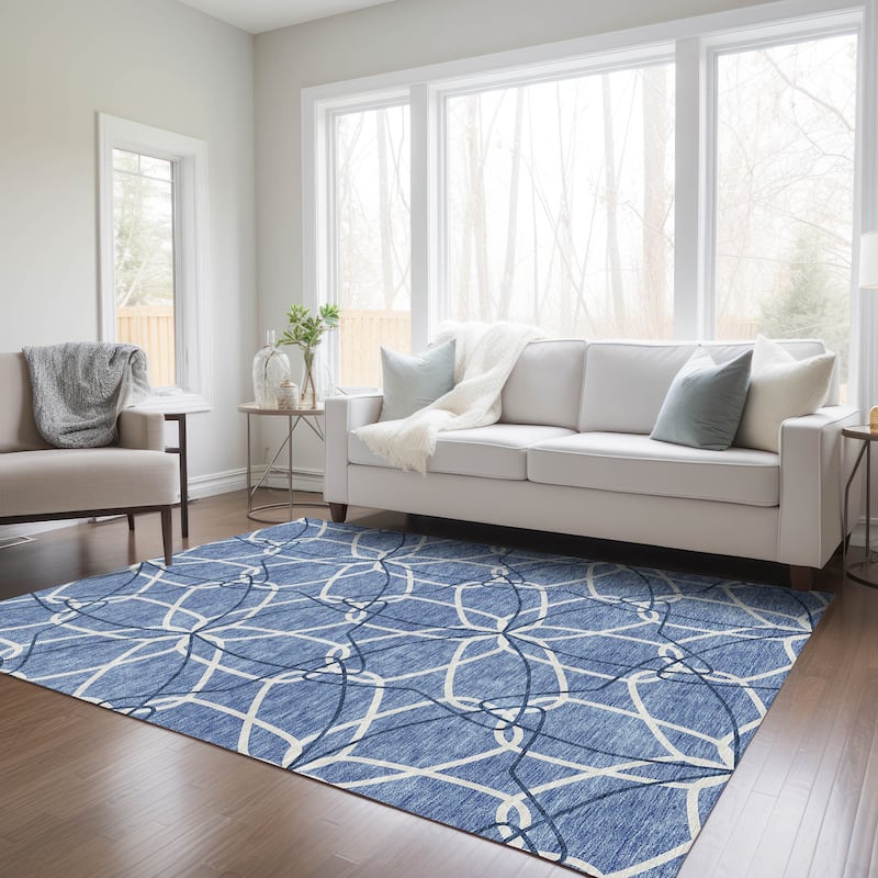 Machine Washable Indoor/ Outdoor Abstract Prism Chantille Rug