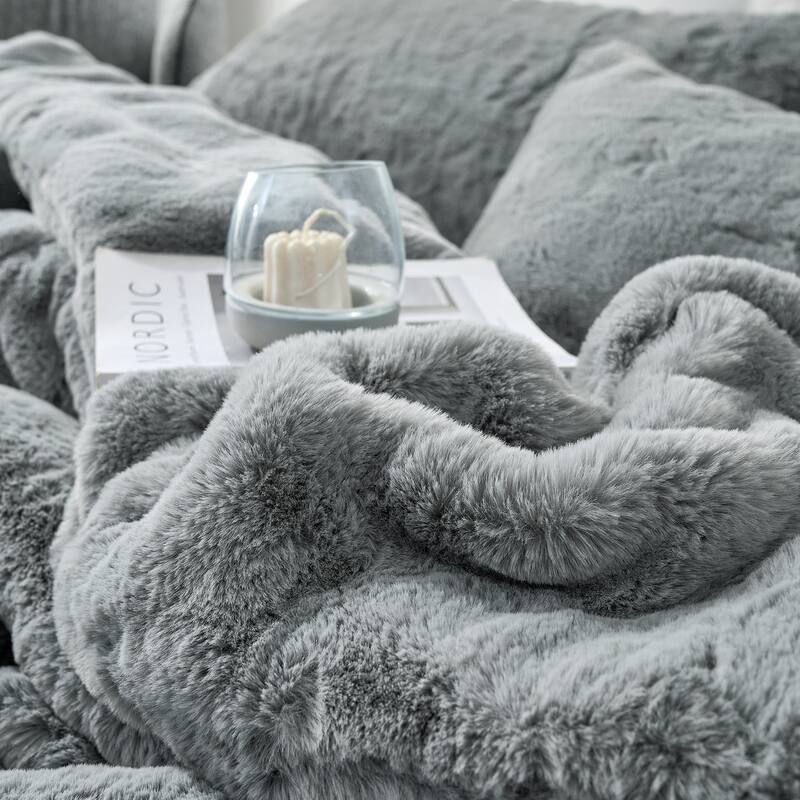 Chunkiest Chunky Bunny® - Coma Inducer® Comforter Set - Lush Gray