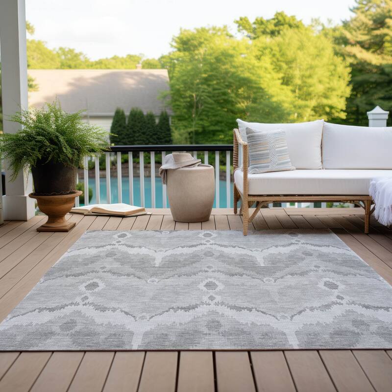 Machine Washable Indoor/ Outdoor Chantille Boho Ikat Rug