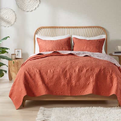 The Curated Nomad Ambrose Coral 3 Piece Reversible Cotton Quilt Set