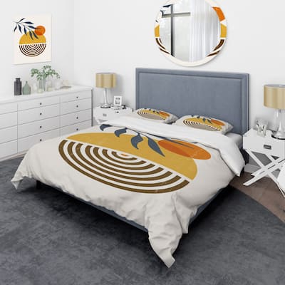 Designart 'Botanical Minimalist Leaf With Abstract Shapes IV' Modern Duvet Cover Set