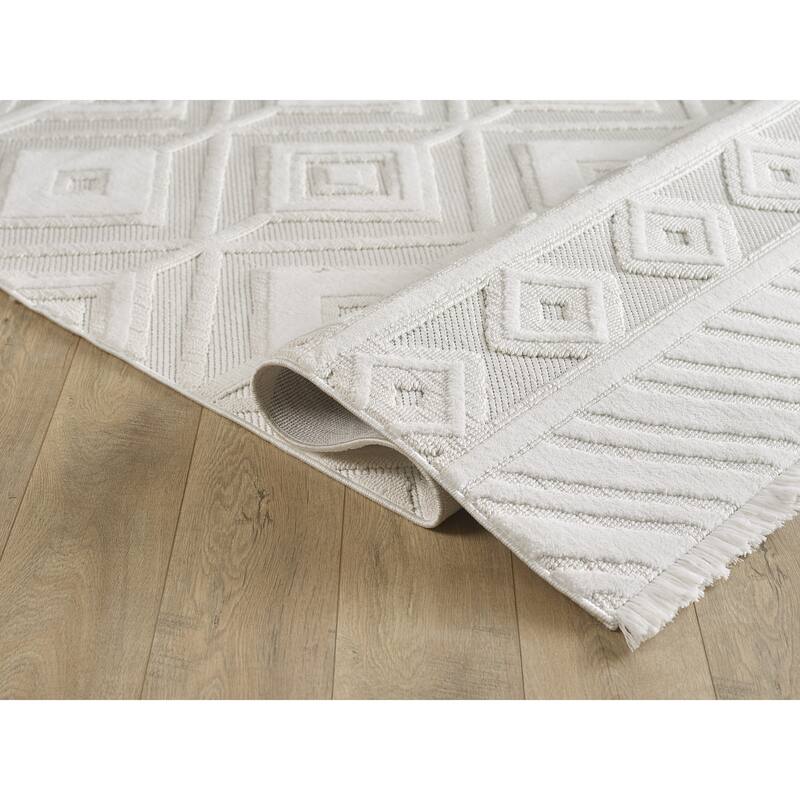 Milos Collection Diamond Pattern Space-dyed Polyester Rug