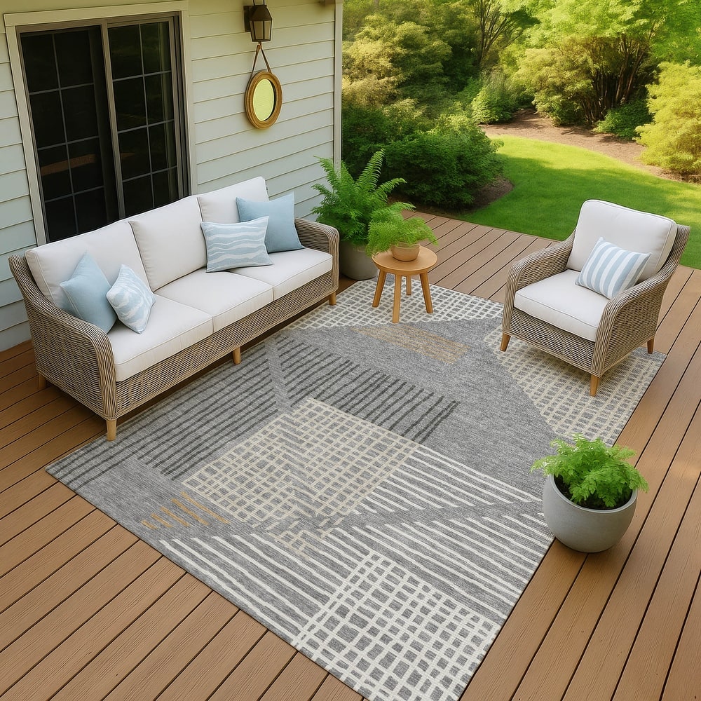Machine Washable Indoor/ Outdoor Casual Contemporary Chantille Rug