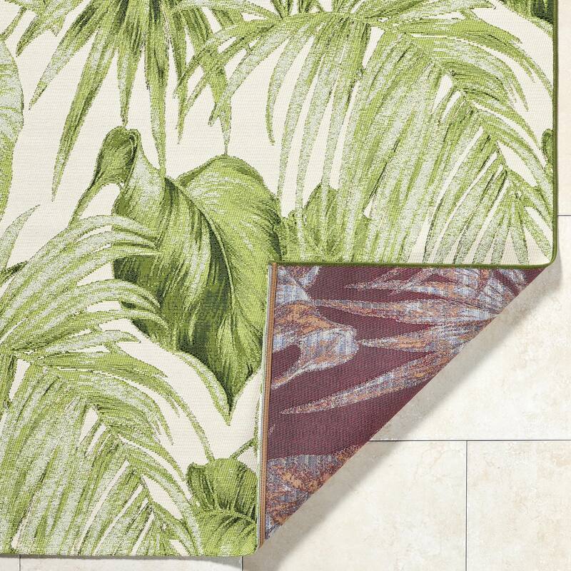 Livabliss Warsaw Tropical Indoor / Outdoor Area Rug