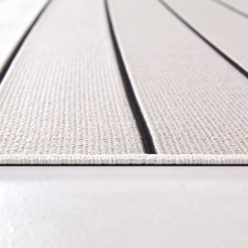 Campert Striped Patio Indoor/Outdoor Area Rug