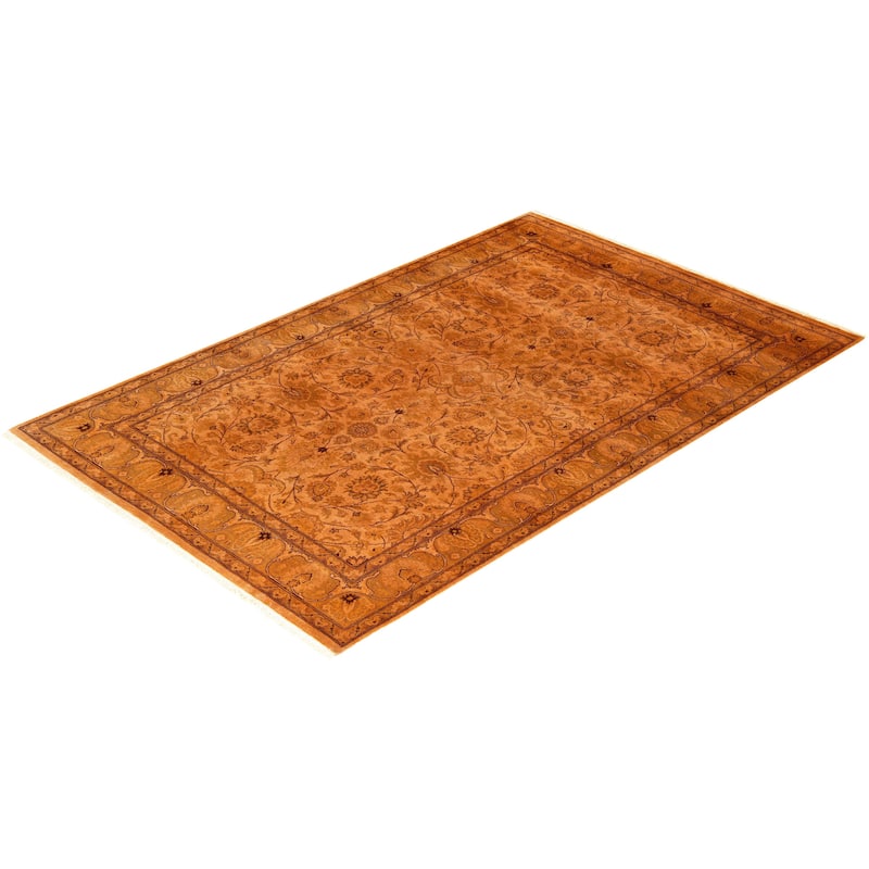 Fine Vibrance, One-of-a-Kind Handmade Area Rug - Beige, 4' 7" x 7' 1" - 4' 7" x 7' 1"