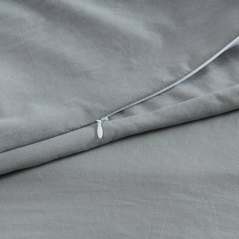 Light-Weight Microfiber Duvet Cover Set with Zipper Closure