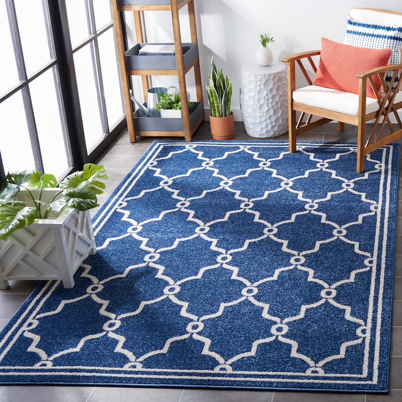 SAFAVIEH Amherst Nargis Modern Rug - 8' x 10' - Navy/Beige