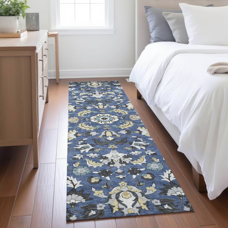 Machine Washable Indoor/ Outdoor Traditional Lanelle Chantille Rug