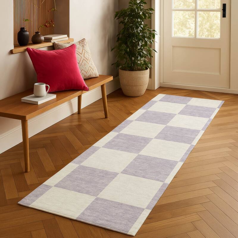 Machine Washable Indoor/ Outdoor Modern Checker Chantille Rug