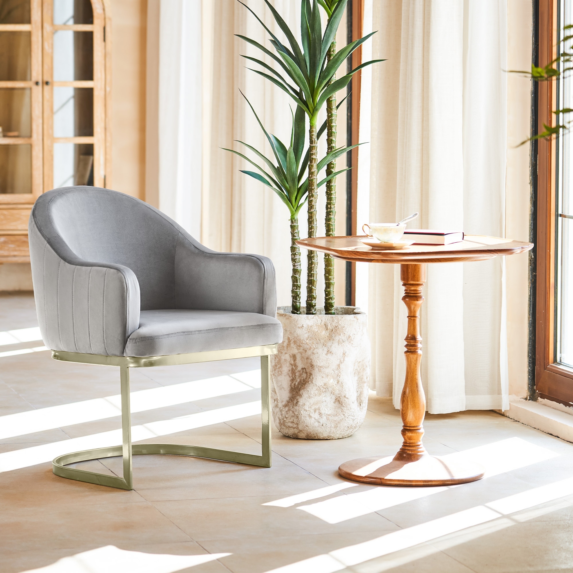 Wide hotsell club chair