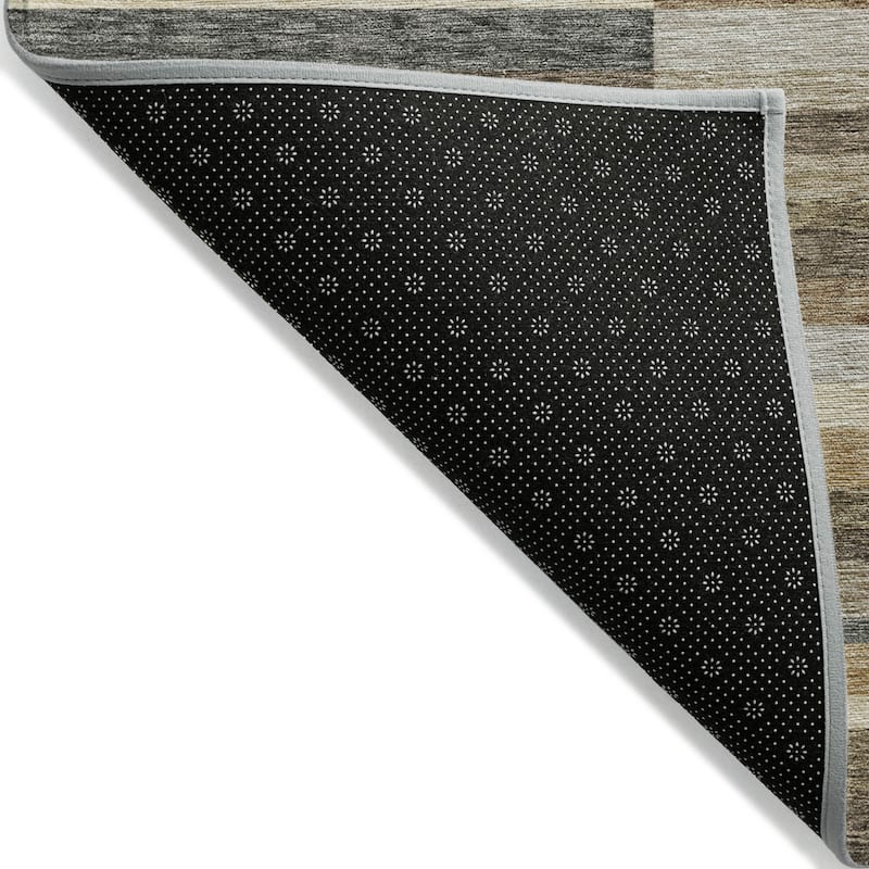 HomeRoots Striped Transitional Rectangle Outdoor Rug