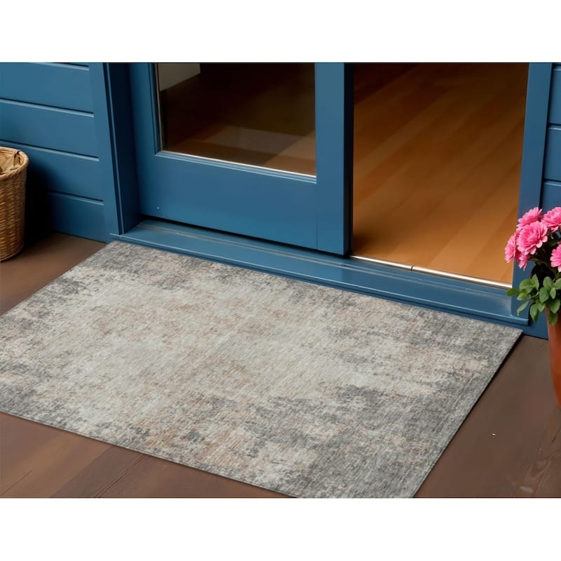 HomeRoots Abstract Transitional Rectangle Outdoor Rug - 3' x 5'