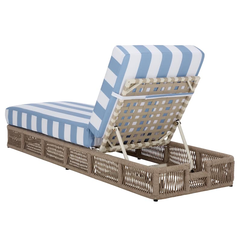 SAFAVIEH Outdoor Tinna Sun Lounger - 75"W x 25"D x 13"H