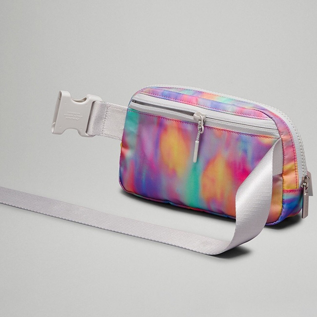 lululemon belt bag prism wash Everywhere 1L – Peloton Apparel Lululemon limited Everywhere Belt Bag