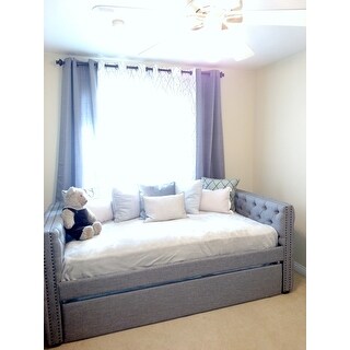 Knightsbridge Twin Tufted Nailhead Chesterfield Daybed and Trundle by iNSPIRE Q Artisan