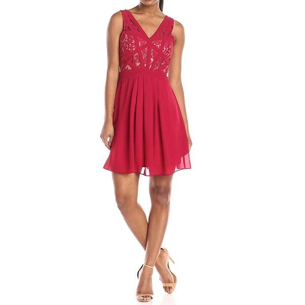 Shop Minuet Women S Dress Red Size Medium M Sheath Embroidered Lace Overstock 30934636