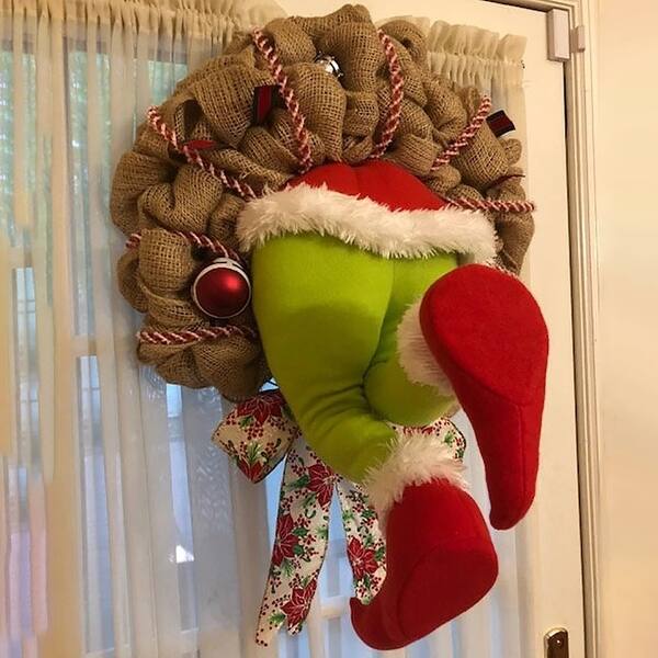 https://ak1.ostkcdn.com/images/products/is/images/direct/0228d20149b15e1177e2b2c607230d12ad61dbfb/How-the-Christmas-thief-Stole-Christmas-BurlapWreath.jpg?impolicy=medium
