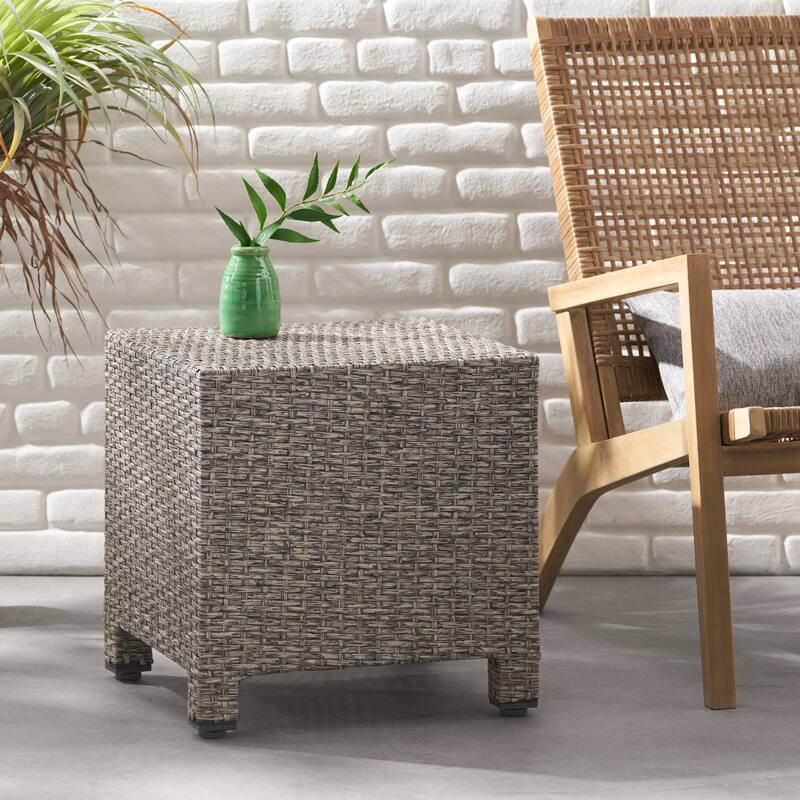 18" Modern Square Accent Table with Long-Lasting Woven Finish for Living Room