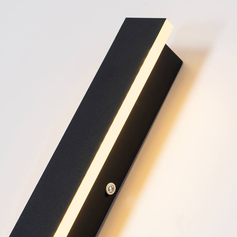 1-Light Modern Linear Strip Acrylic 3000K IP65 Integrated LED Warm Light Waterproof Outdoor Wall Light