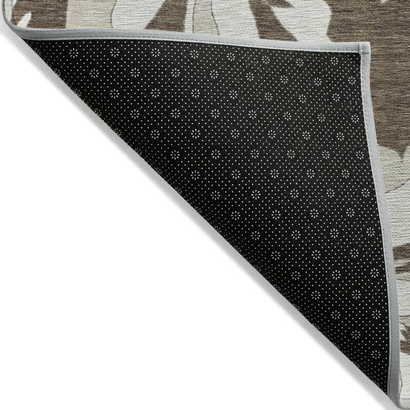 HomeRoots Floral Transitional Rectangle Outdoor Rug