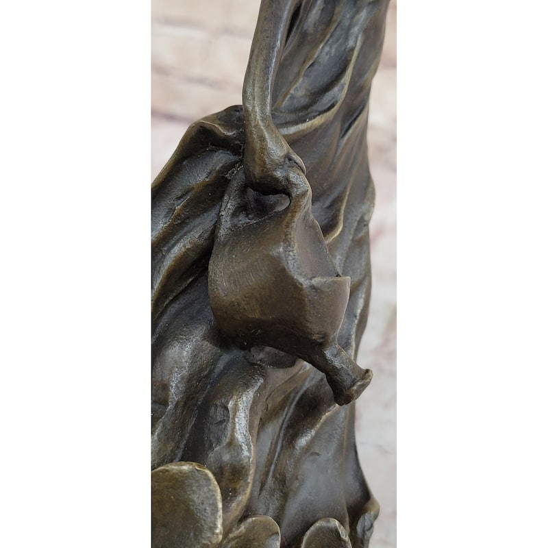 Young 19Th Century Girl Child In Hat W/ Watering Can - Bronze Sculpture By Jean Patoue