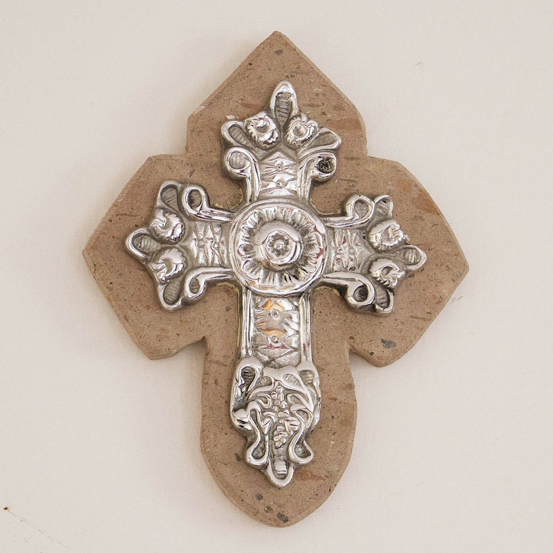 Handmade Baroque Faith Pewter And Reclaimed Stone Wall Cross (Mexico) - 9.25" H x 7.25" W x 1.3" D
