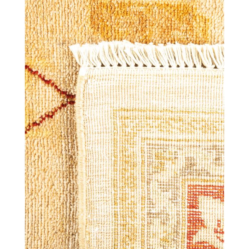Overton Hand Knotted Wool Contemporary Floral Yellow Area Rug - 6' x 9'