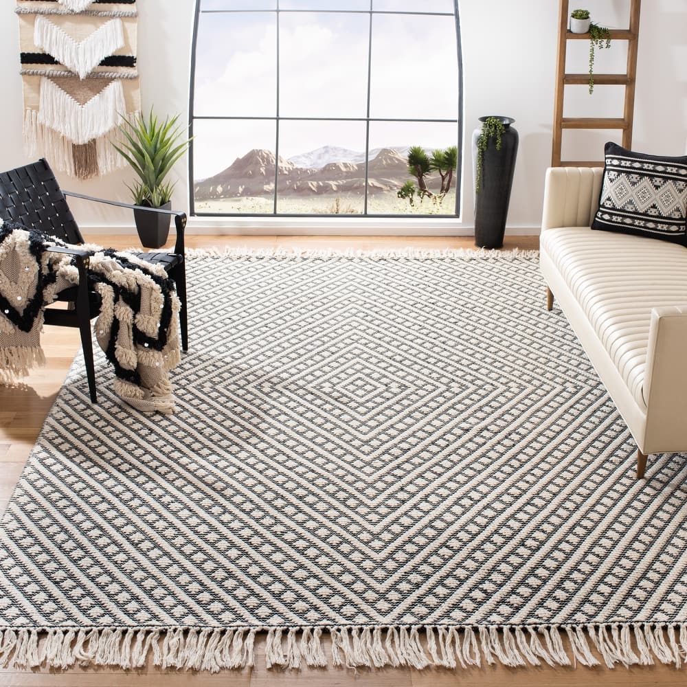 SAFAVIEH Handmade Natura Mahsa Southwestern Wool Rug