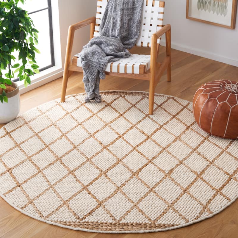 SAFAVIEH Handmade Natura Adorata Trellis Wool Rug - 6' Round - Ivory/Natural - Round