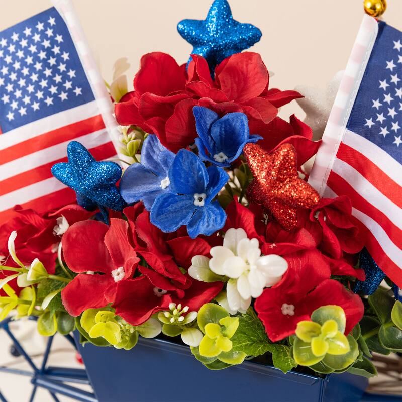 Glitzhome 14"L Patriotic/ Americana Hydrangea Metal Wagon Centerpiece
