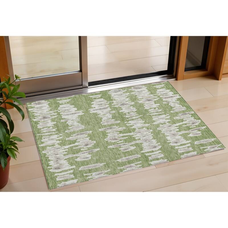 HomeRoots Striped Transitional Rectangle Outdoor Rug - 3' x 5'