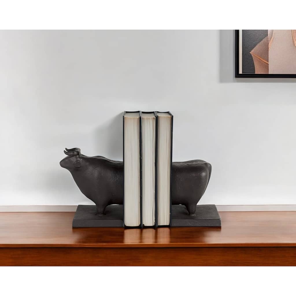HomeRoots Set of Two 7" Black Fabric Bull Decorative Bookends - 4.25" W x 9" D x 6.75" H