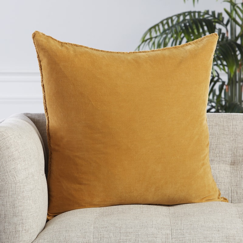 Rouen Solid Pillow